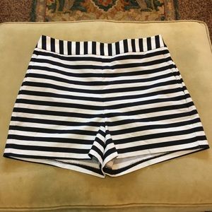 NWT Express B&W Horizontal Striped Shorts